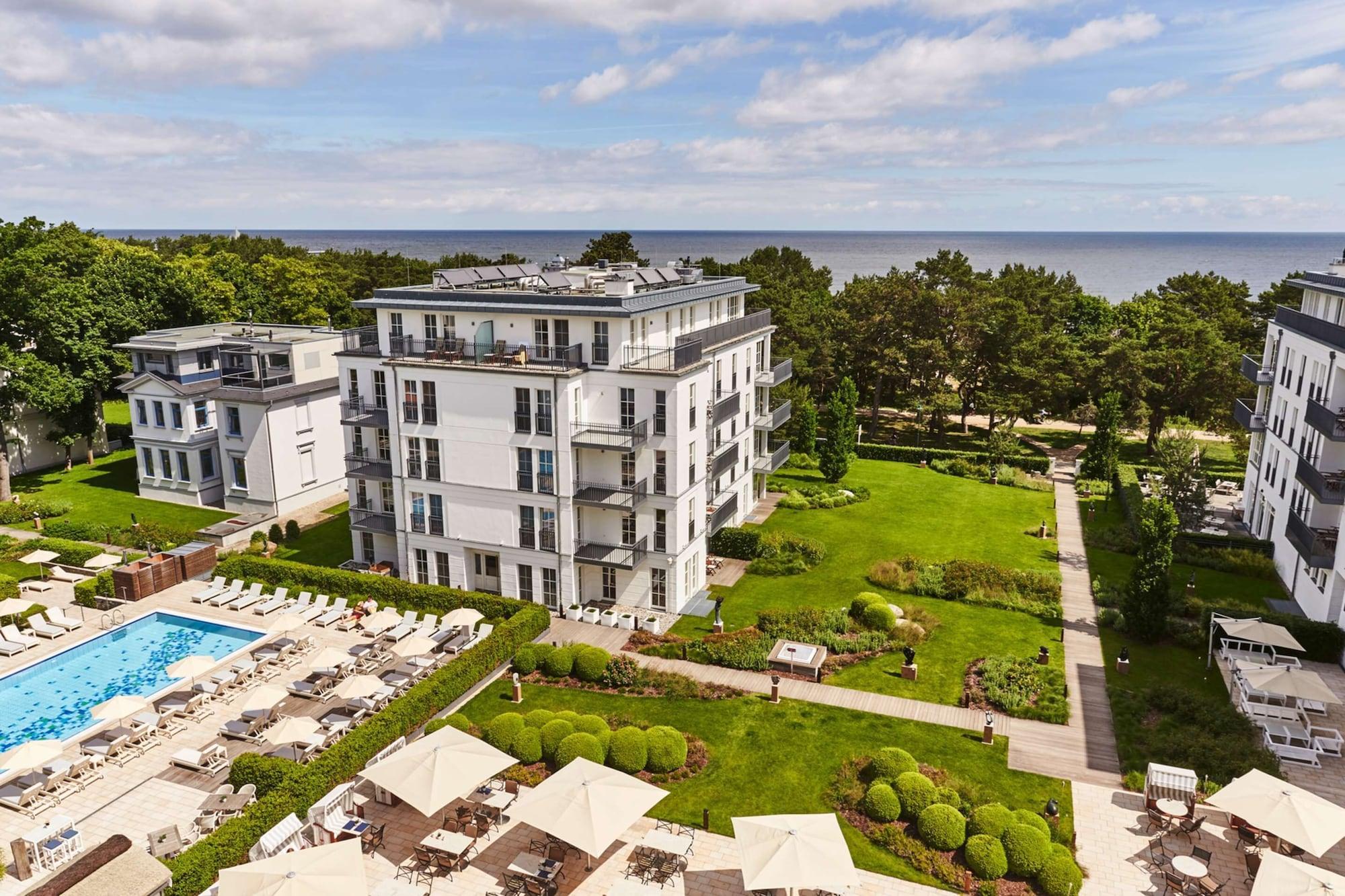 Steigenberger Grandhotel & Spa Heringsdorf Екстериор снимка Aerial view of the Baltic Sea