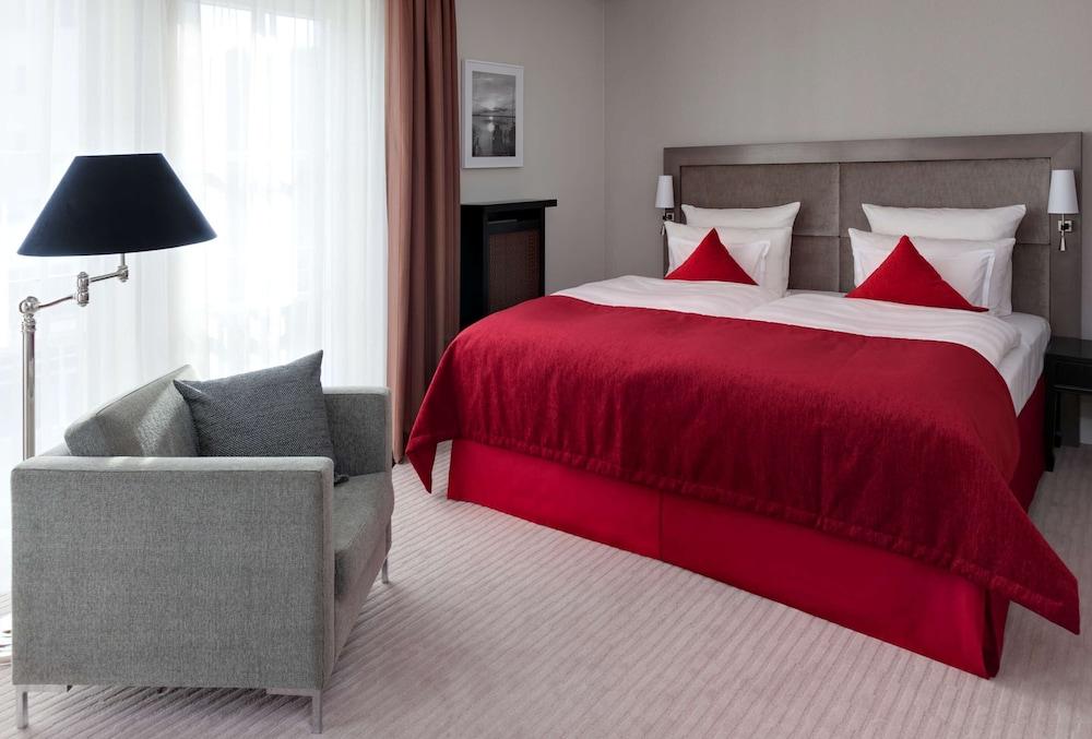 Steigenberger Grandhotel & Spa Heringsdorf Екстериор снимка A room at the hotel