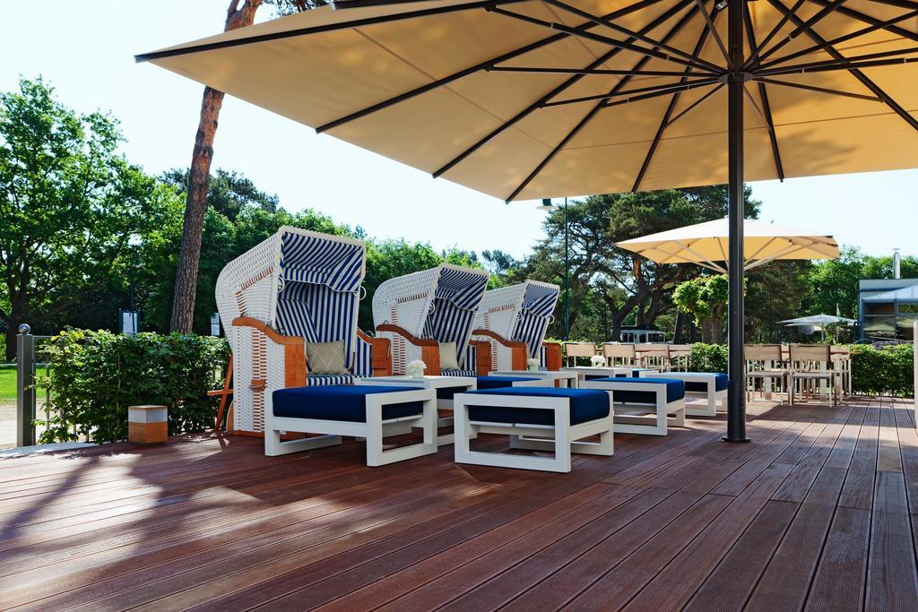 Steigenberger Grandhotel & Spa Heringsdorf Екстериор снимка The beach chairs